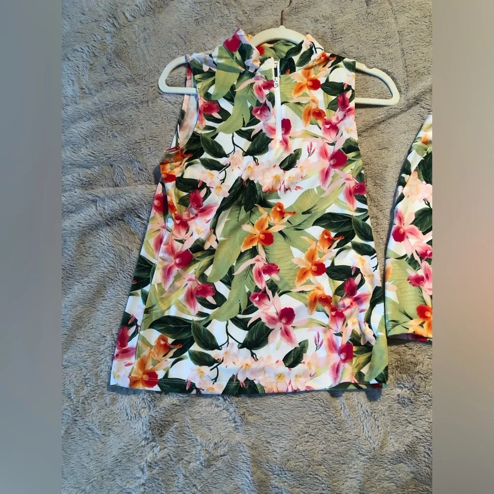 TOMMY BAHAMA Active Women Small Green Floral Printed 2 Piece Short Set - Picture 4 of 5